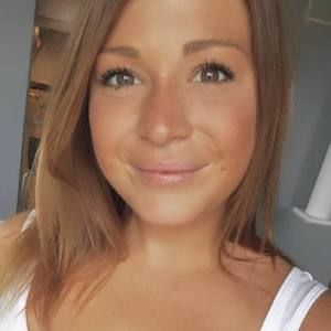 Meet your Posher, Karine